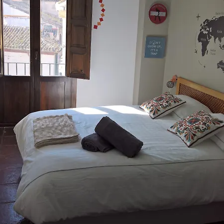 Oasis Backpackers' Granada