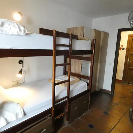 Oasis Backpackers' Granada