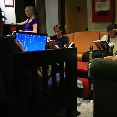 Hostel Oasis Backpackers' Granada