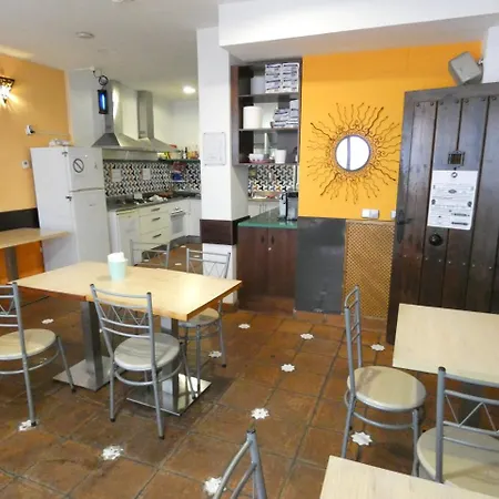 Oasis Backpackers' Ostello *