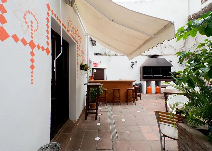 Oasis Backpackers' Hostel