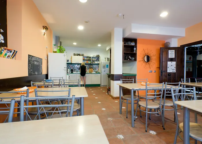 Oasis Backpackers' بيت شباب غرناطة