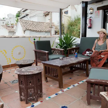 Oasis Backpackers'