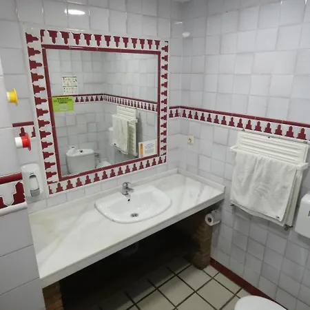 Oasis Backpackers' * Granada