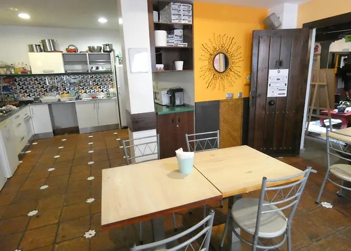 Oasis Backpackers' Hostel