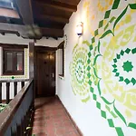 Oasis Backpackers' Granada
